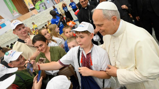 Bimbi ucraini ospiti della diocesi di Ascoli incontrano Papa Leone XIV